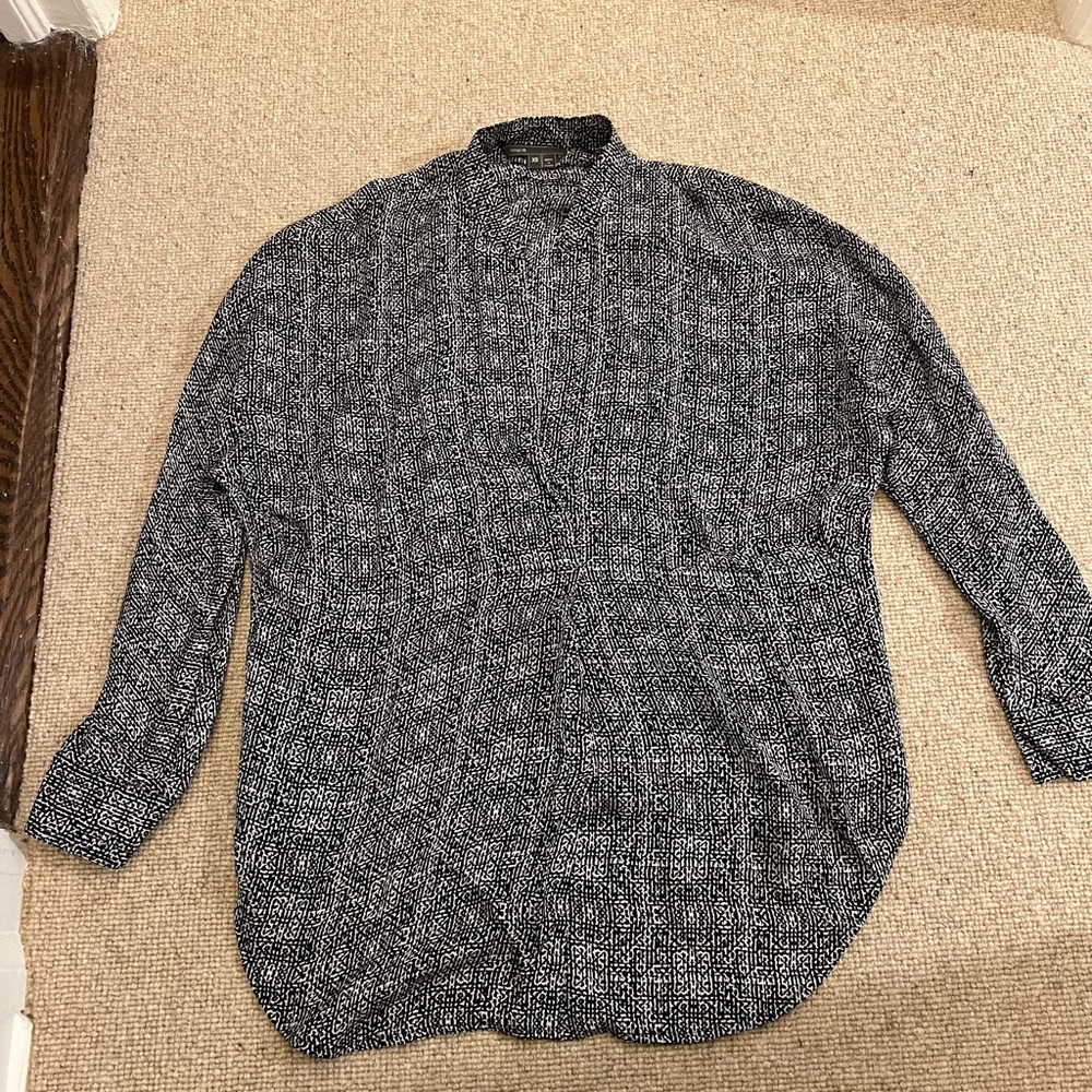 Vince black and white silk dolman long-sleeve blouse